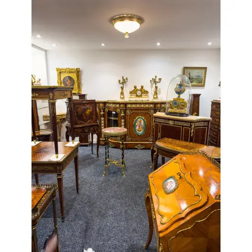 Hawkinsantiques