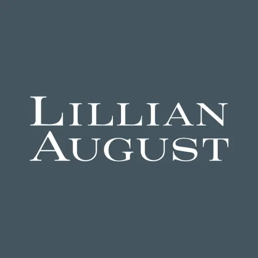lillianaugust.com