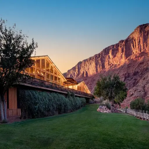 Redcliffslodge