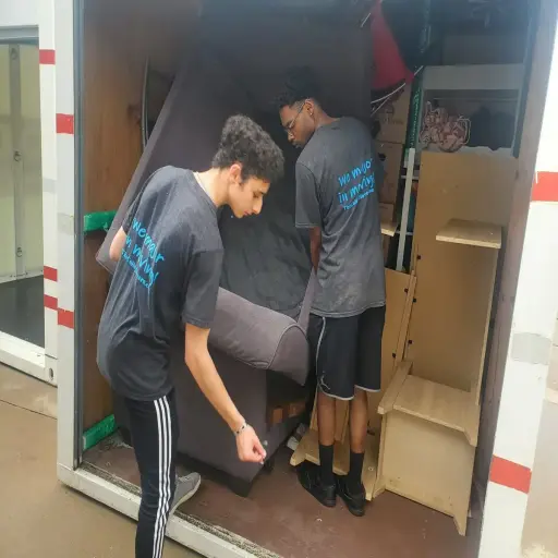 Thecollegemovers